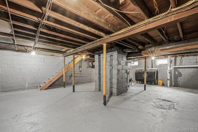 Welcome to 10 Harby Drive! The property also goes by the address - photo 30
