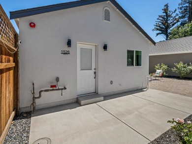 Exceptional Rose Garden property offering 5 bedrooms and 4 full - photo 46