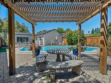 Exceptional Rose Garden property offering 5 bedrooms and 4 full - photo 48