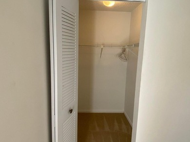 Spacious 2 BR / 2 Bath unit, in all age gated community. Lease - photo 10