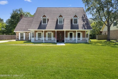Welcome to 918 N Country Club Lane - a beautifully maintained - photo 1