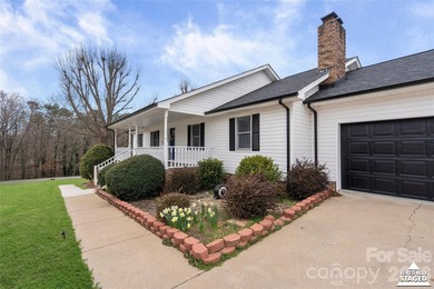 Welcome to luxury living in the highly sought-after Woodbridge - photo 6