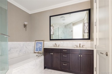 Experience Elevated Living at The Ritz-Carlton Residences, North - photo 4