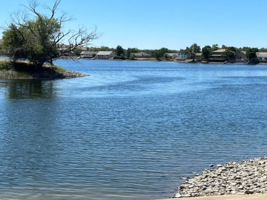 Beautiful level lot, amazing views of the surrounding hills - photo 11