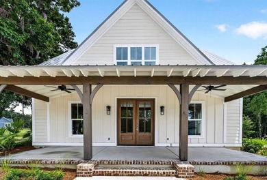 It is an honor to present this exceptional custom-built cottage - photo 17