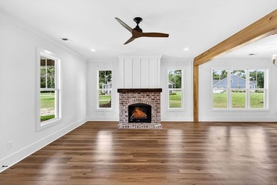 It is an honor to present this exceptional custom-built cottage - photo 21