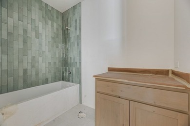 Showings BY APPT ONLY. Contact Listing Agent to schedule. Nearly - photo 21