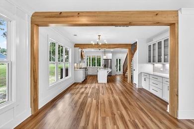 It is an honor to present this exceptional custom-built cottage - photo 22