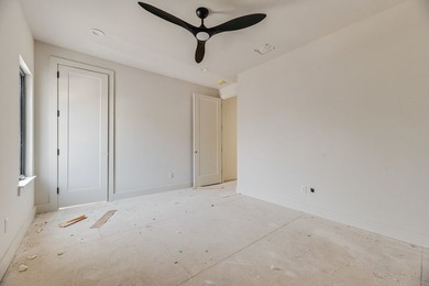 Showings BY APPT ONLY. Contact Listing Agent to schedule. Nearly - photo 25