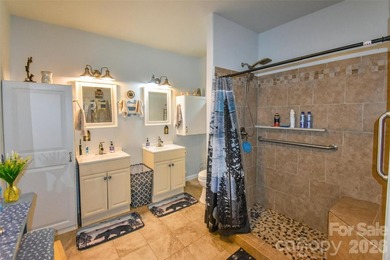 RARE OPPORTUNITY 3.5% ASSUMABLE Mortgage Available - Qualified - photo 27