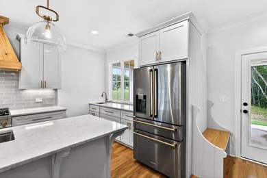 It is an honor to present this exceptional custom-built cottage - photo 29