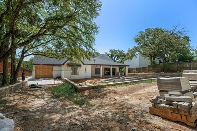Showings BY APPT ONLY. Contact Listing Agent to schedule. Nearly - photo 30
