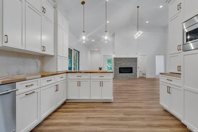 New Construction! Offering approximately 2,969 finished square - photo 32