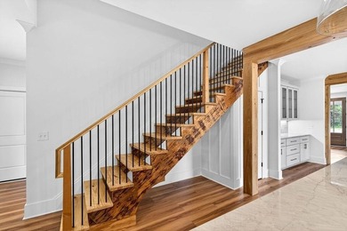 It is an honor to present this exceptional custom-built cottage - photo 36