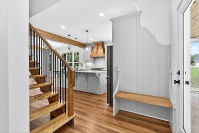 It is an honor to present this exceptional custom-built cottage - photo 37