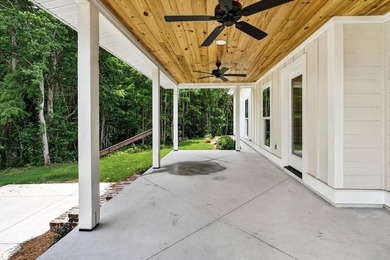 It is an honor to present this exceptional custom-built cottage - photo 38