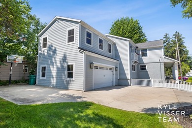 Exceptional opportunity to own in the heart of East Grand - photo 42