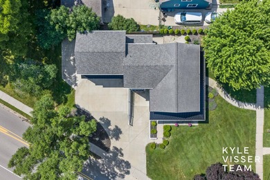 Exceptional opportunity to own in the heart of East Grand - photo 44
