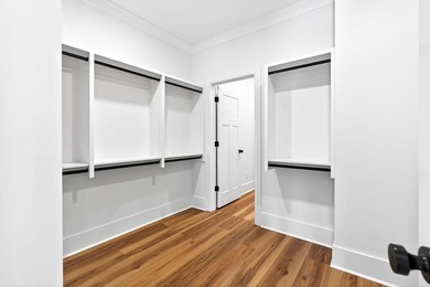 It is an honor to present this exceptional custom-built cottage - photo 45