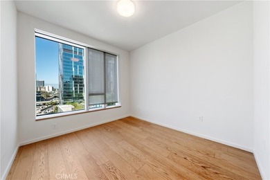 Welcome to 889 Francisco St 1210, a stylish 1-bedroom, 1-bath - photo 5