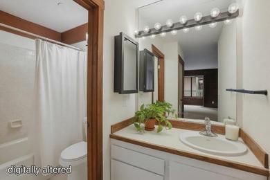 Situated in the secure oasis of Pacific Terrace, this spacious - photo 10