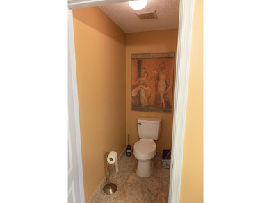 Beautiful 3BR/2BA home with 2-car garage located in the gated - photo 12