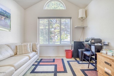 Single Level Home on the Golf Course. Relax and enjoy the views - photo 14