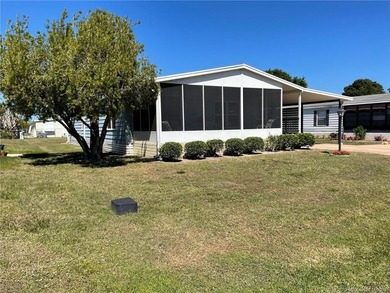 EASY LIVING IN THIS ACTIVE COMMUNITY WITH 2 POOLS, 2 CLUBHOUSES - photo 3