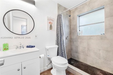-LEGAL 5 UNITS: Turnkey Short-Term Rental Investment in Prime - photo 44