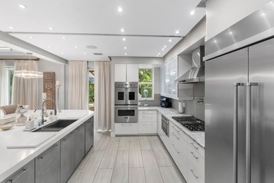 Welcome to this exceptional, fully upgraded 3-bedroom, 3.5-bath - photo 10
