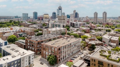 Live in the heart of downtown Indianapolis in this stylish and