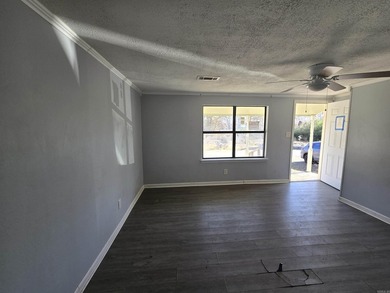 Perfect starter home or investment property. Located close to - photo 8