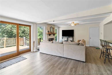Beautifully updated 3-bedroom, 2-bath ranch conveniently located - photo 11