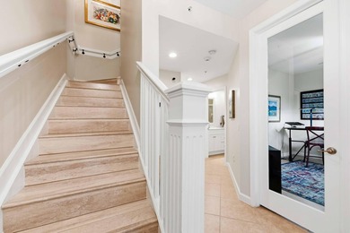 Spotless three-level ''End Unit'' townhouse in the quietest - photo 19