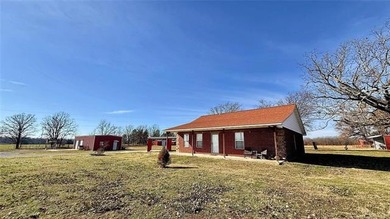 Lake Home For Sale in Tahlequah, Oklahoma