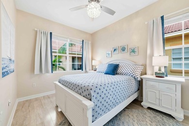 Spotless three-level ''End Unit'' townhouse in the quietest - photo 29