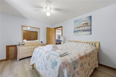 Imagine waking to peaceful canal views, spending your afternoons - photo 32