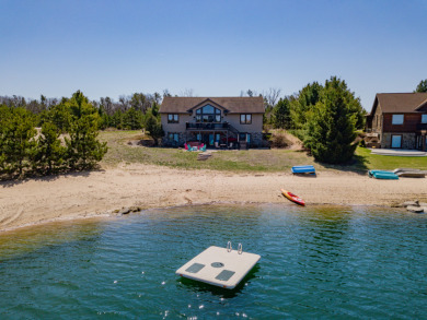Stone Gate Lake home near Castle Rock and Petenwell Lake - Lake Home For Sale in New Lisbon, Wisconsin