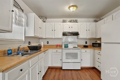 PRICE REDUCED: This income-producing multi-family property - photo 10