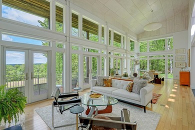 A striking modern retreat where architecture and landscape exist - photo 8
