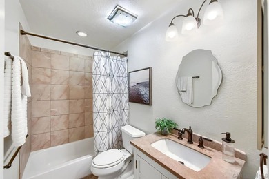 Perched on the top floor with breathtaking panoramic views - photo 14