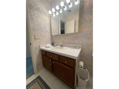 2/2 furnished 2nd floor A Model in a very active 55+ community - photo 9