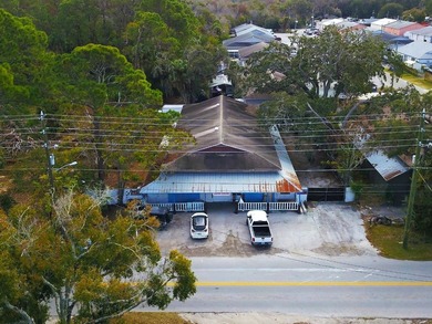 Commercial warehouse. Zoned C3. 5,512 sq ft of heated space - photo 1