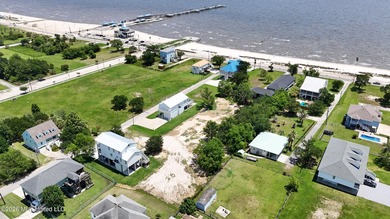 Prime location just steps from Waveland's stunning beaches and - photo 3