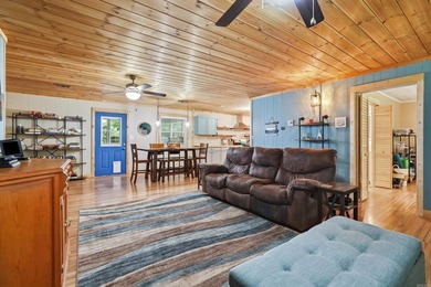 Super Cute Home only 3 miles from Shiloh Marina, sits on 3 level - photo 16