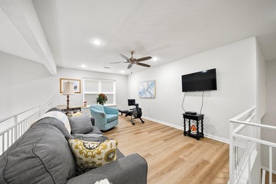 Exquisite Lakeside Living! Renovated Townhome with Premium - photo 21