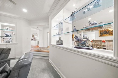 Florida luxury living reaches its pinnacle behind the private - photo 28