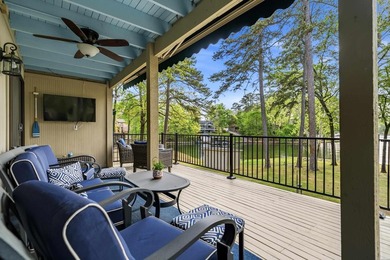 Exquisite Lakeside Living! Renovated Townhome with Premium - photo 36
