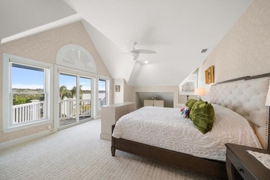 Florida luxury living reaches its pinnacle behind the private - photo 43