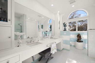 Florida luxury living reaches its pinnacle behind the private - photo 47